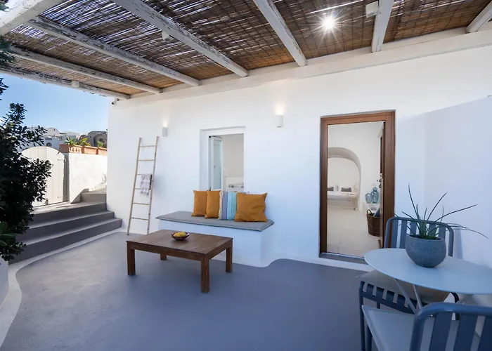 Kalyva Cycladic House - Oia Santorini